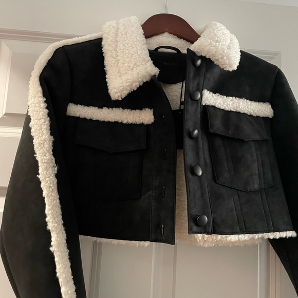 Revolve NBD Dolly Faux Shearling Jacket in Black & Ivory - Picture 5 of 16